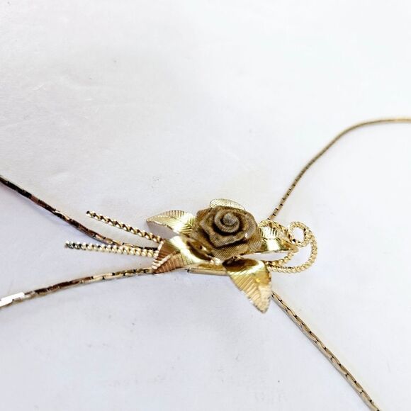 Vintage Gold Tone Textured Mesh Rose Floral Lariat Slide Adjustable Necklace - Picture 6 of 8